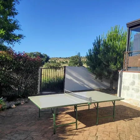 Casa El Arrebol Rural, Piscina Climatizada *