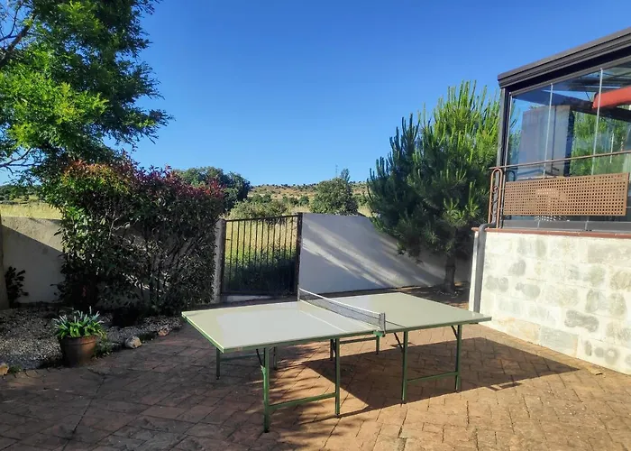 Casa El Arrebol Rural, Piscina Climatizada *